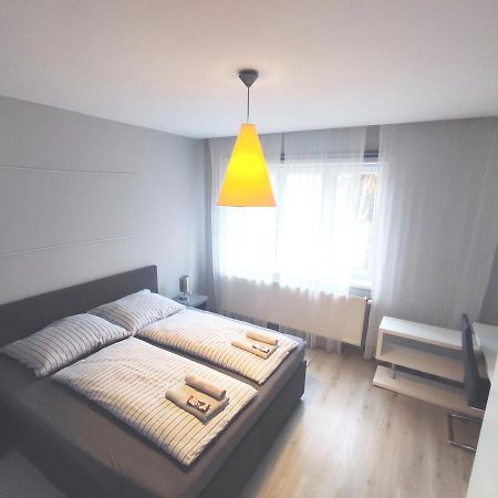 Alisa Apartments Kostomlaty nad Labem المظهر الخارجي الصورة