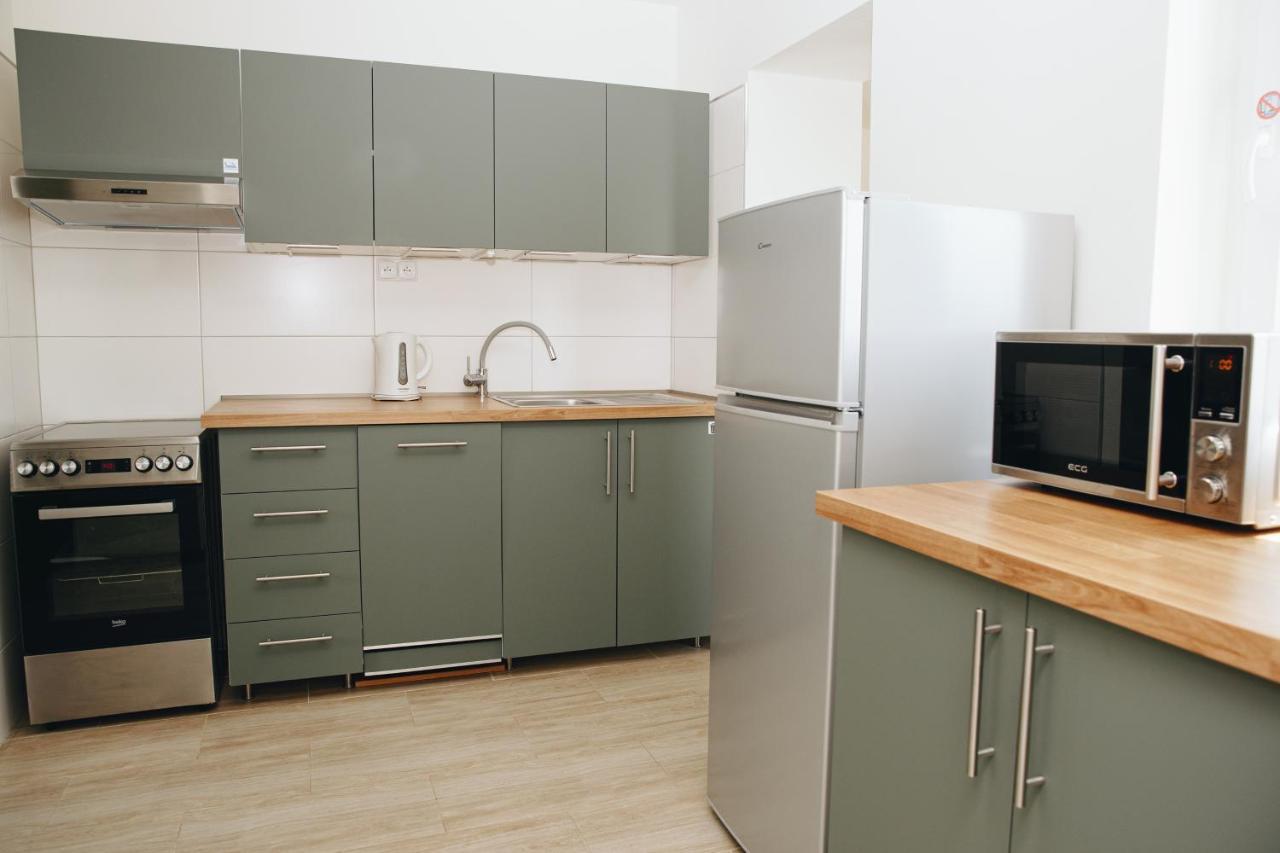 Alisa Apartments Kostomlaty nad Labem المظهر الخارجي الصورة